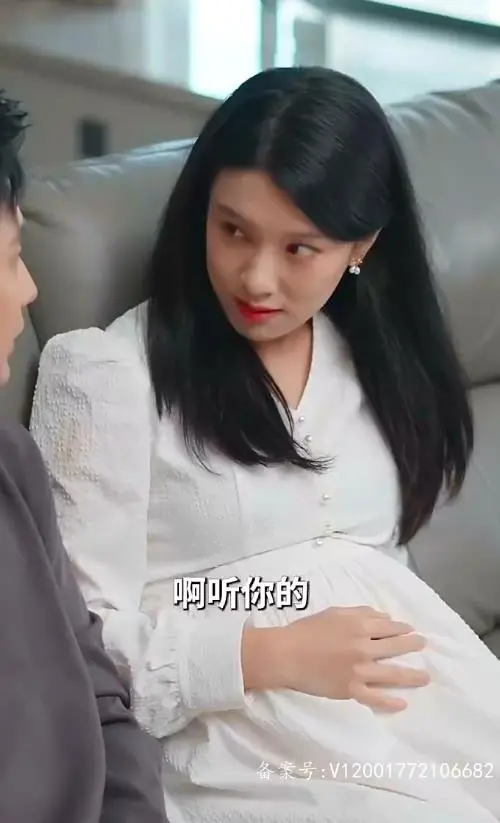 《闪婚后我跟总裁互换了身体》：甜蜜错位，爆笑爱情之旅